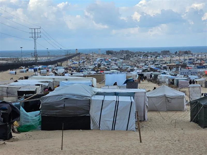 A refugee camp in Gaza houses those displaced by the war. Credit: Photo courtesy of Catholic Relief Services