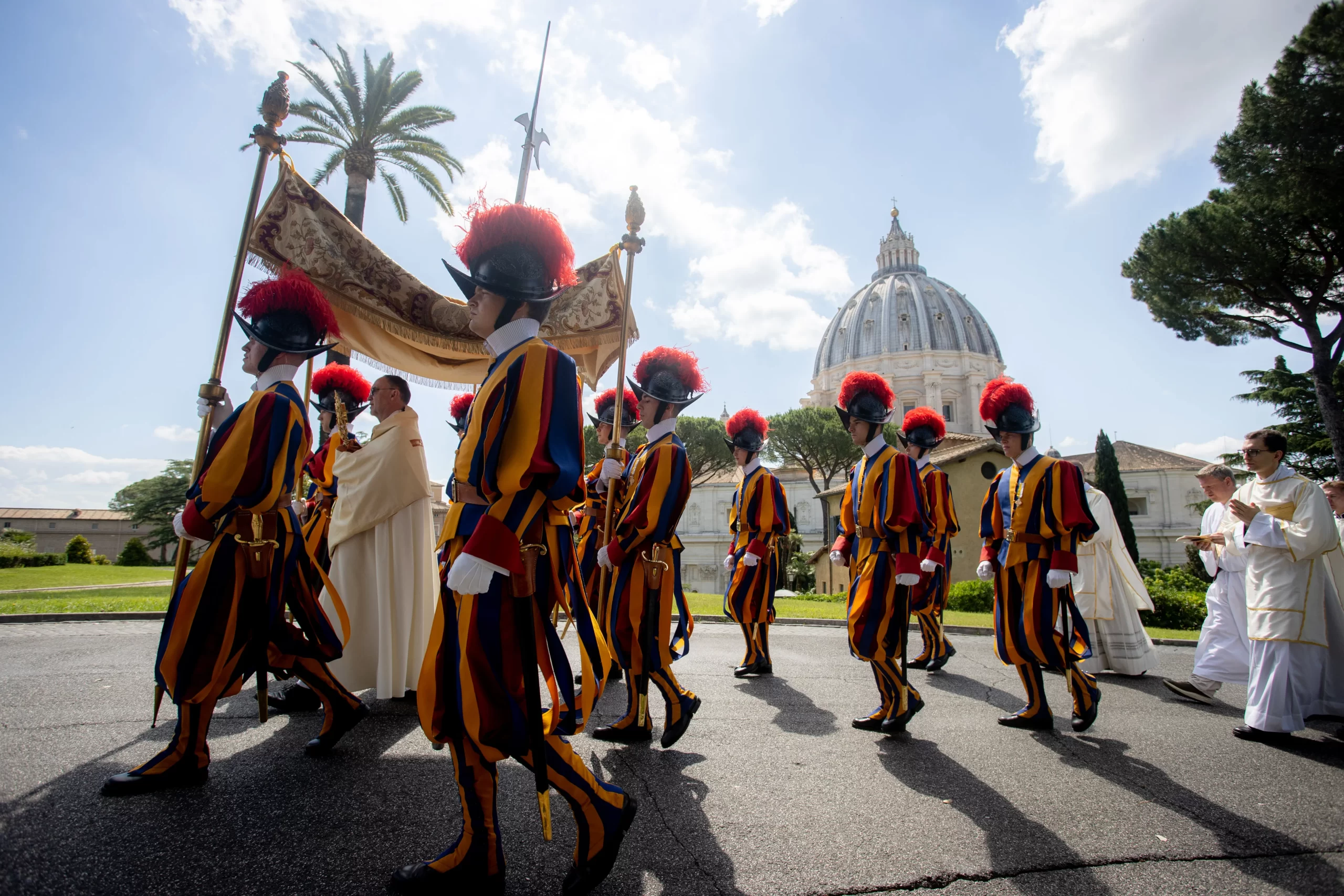 A Eucharistic procession in the Vatican Gardens on the Solemnity of the Most Holy Body and Blood of Christ  on June 11, 2023. Daniel Ibáñez/CNA