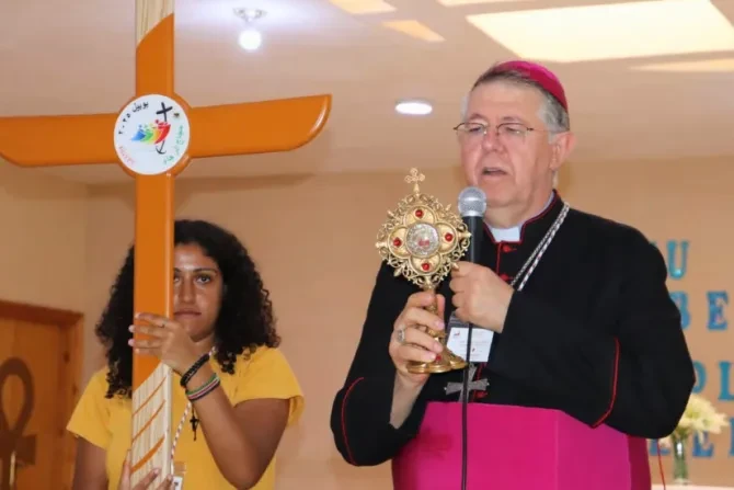 The jubilee days in Egypt opened with a celebratory Mass at St. Catherine’s Cathedral in Alexandria, presided over by apostolic vicar of the Latins in Egypt, Bishop Claudio Lurati, and marked by the reception of the relics of Blessed Carlo Acutis. Credit: Photo courtesy of the Apostolic Vicariate of the Latins in Egypt