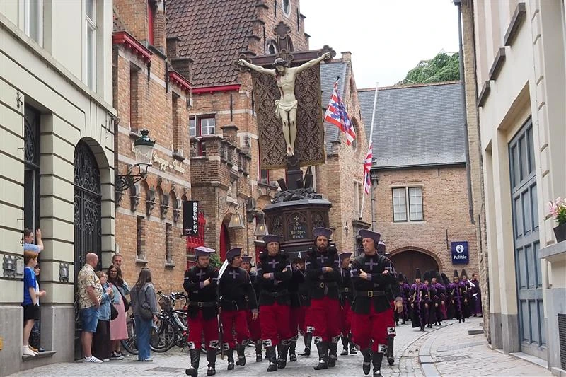 The Golgotha scene is presented through a cross from the town of Damme, where Cardinal Mathieu grew up, which is revered as miraculous. Credit: Thomas P. Reiter