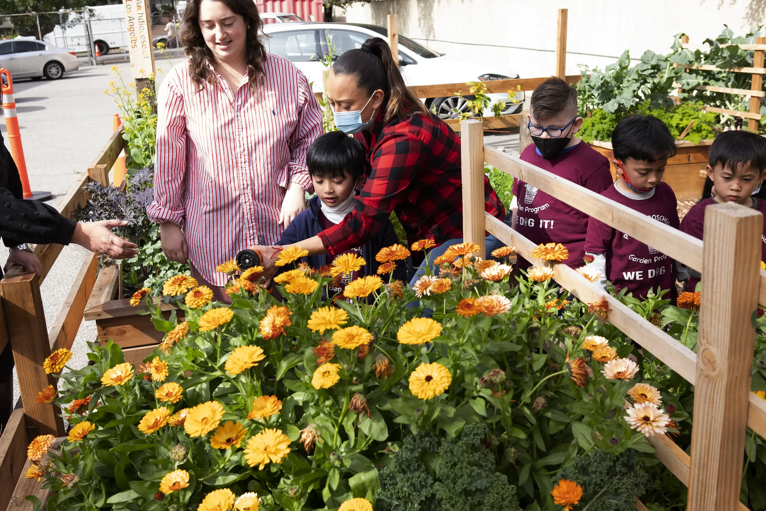 Kindergarten and transitional kindergaren-age students attend a “garden class” at Precious Blood School in February 2023. Credit: Victor Alemán/Angelus News